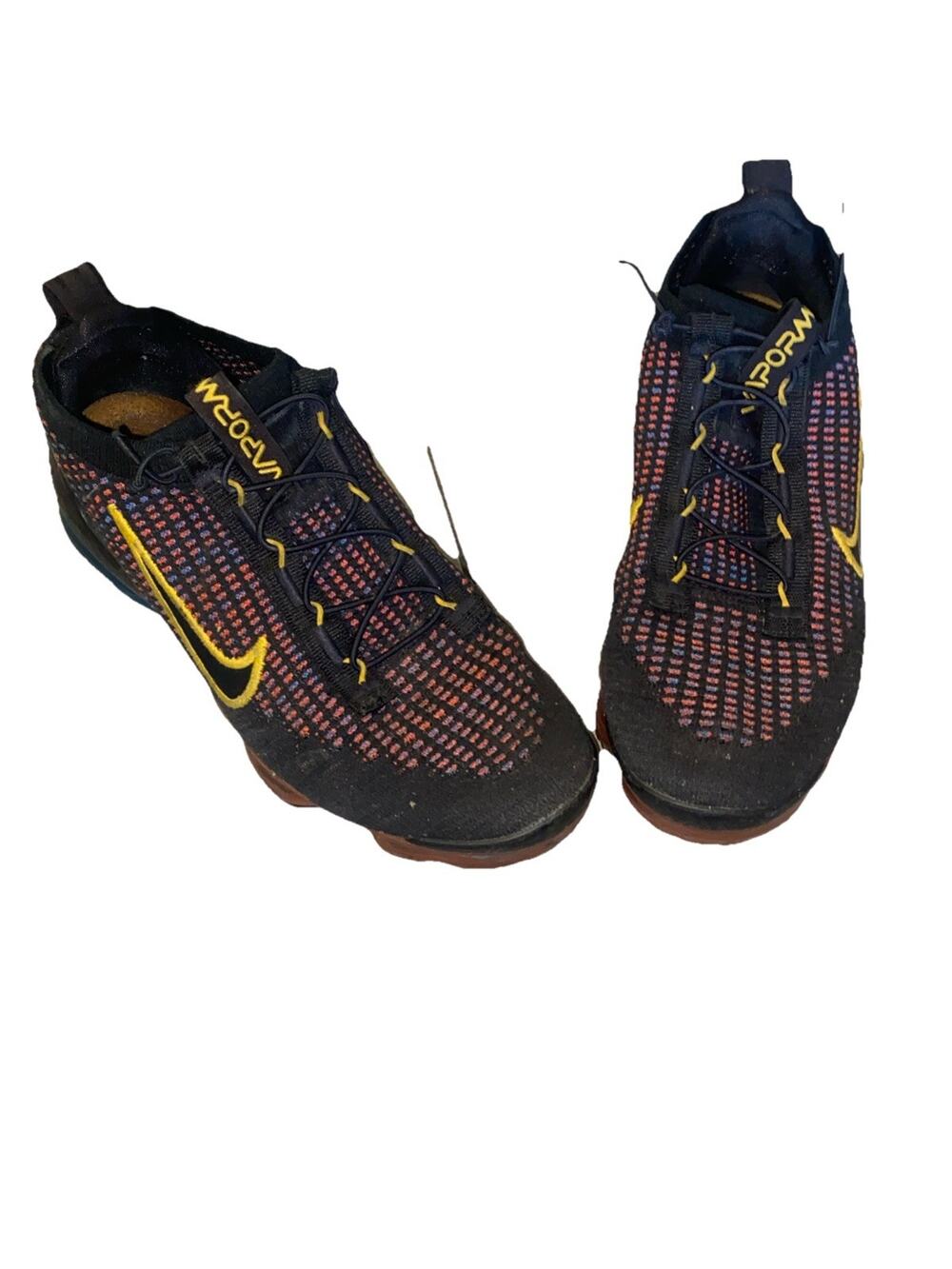 Nike Air VaporMax 2021 Flyknit Black University Gold DV2118-001 women’s 8 shoes